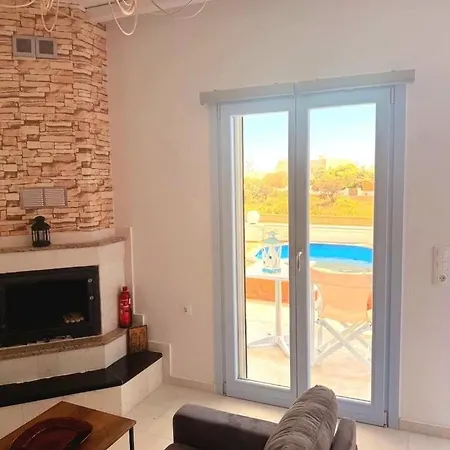 Luxury - Dias Alikí