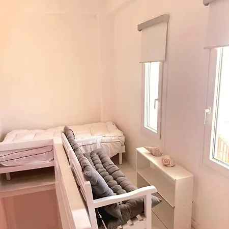 Luxury - Dias Vakantiehuis Alikí